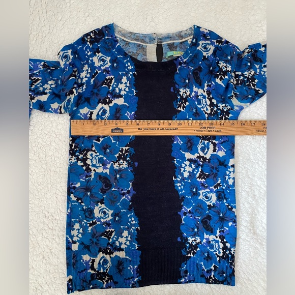 Boden wool sweater pullover floral blue jumper buttoned back navy, size 6 - Picture 5 of 12